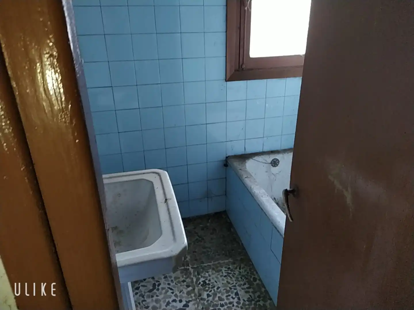 Badezimmer von Haus oder Chalet zum Verkauf in Ugao- Miraballes mit Heizung, Privatgarten und Terrasse