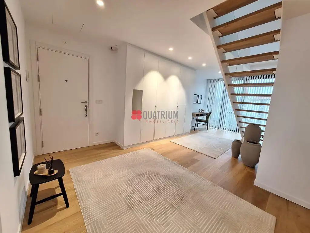 Sala de estar de Piso de alquiler en Santiago de Compostela  con Calefacción, Terraza y Amueblado