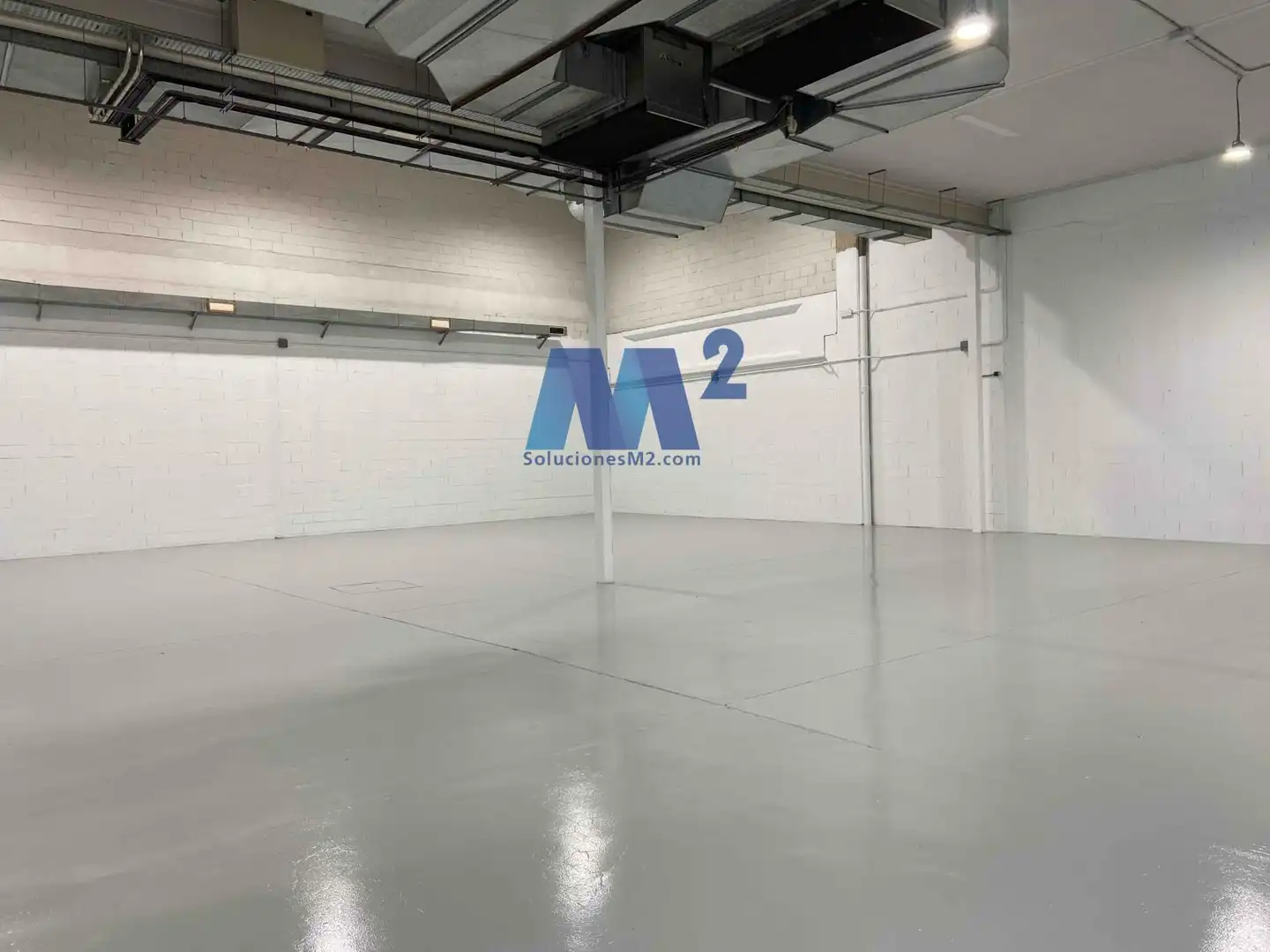 Fabrikhallen zur Miete in Alcobendas