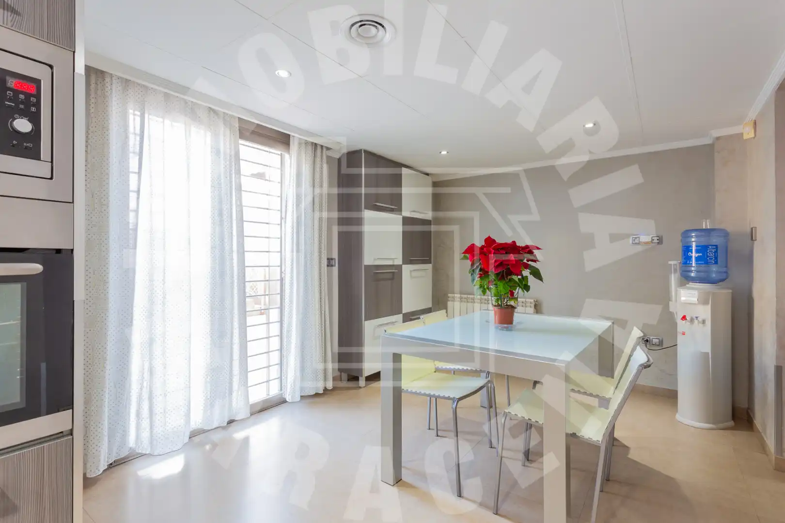 Casa adosada en venta en Maracena