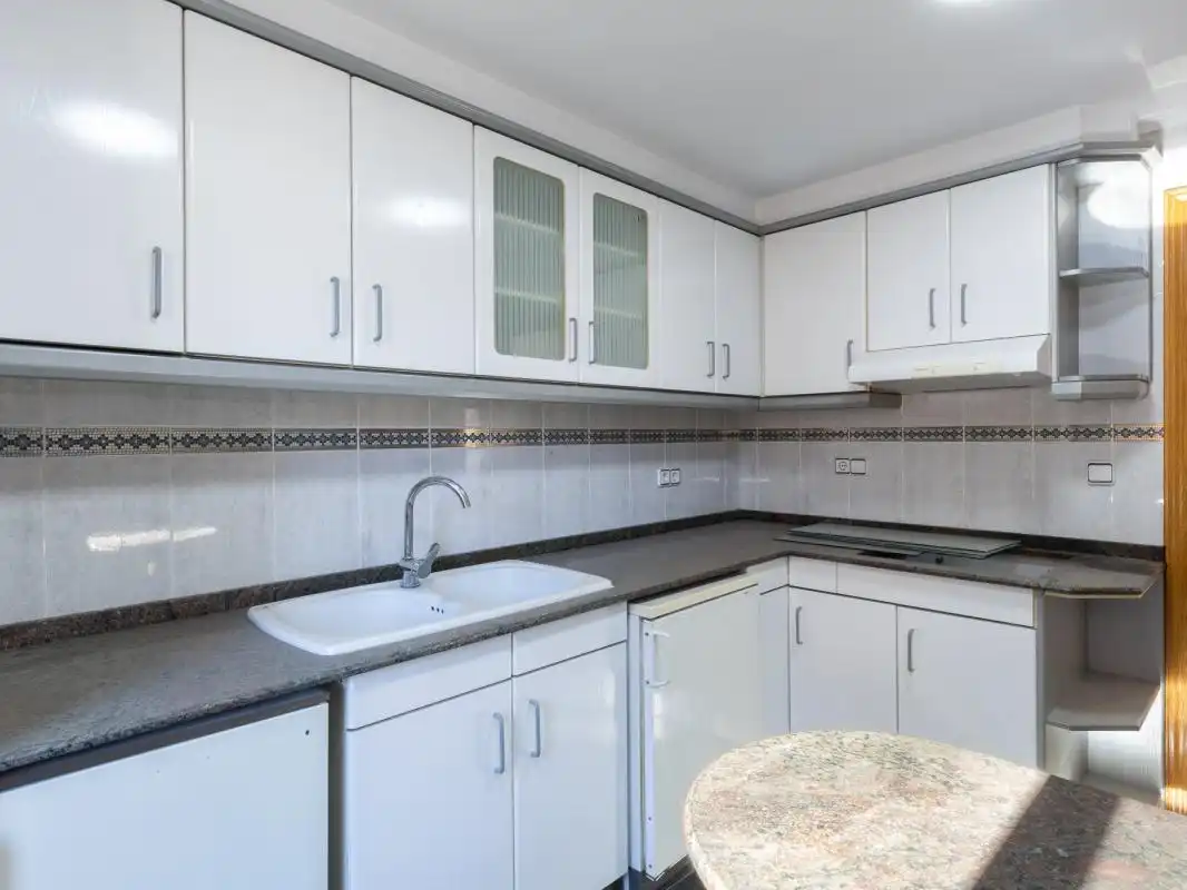 Detached homes for sale in C. Valencia, Utiel