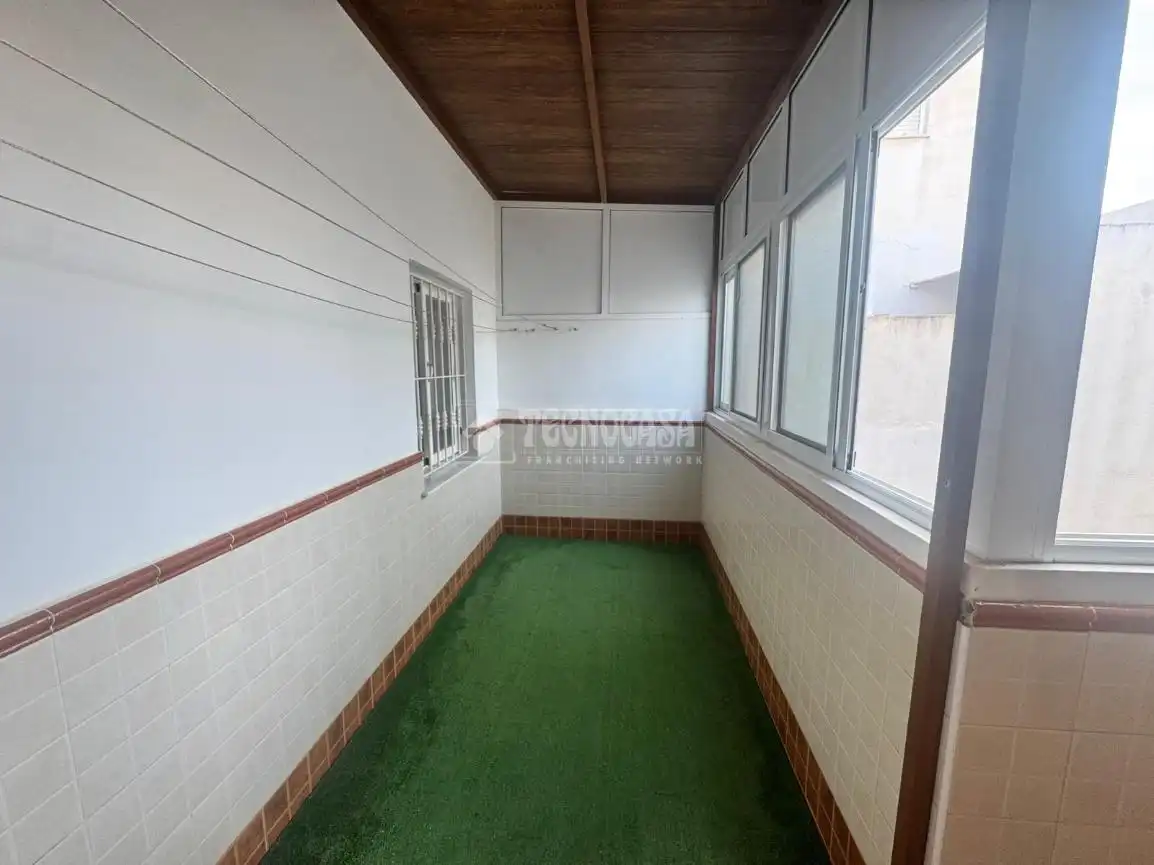 Wohnung zum Verkauf in Pulpí mit Klimaanlage und Terrasse