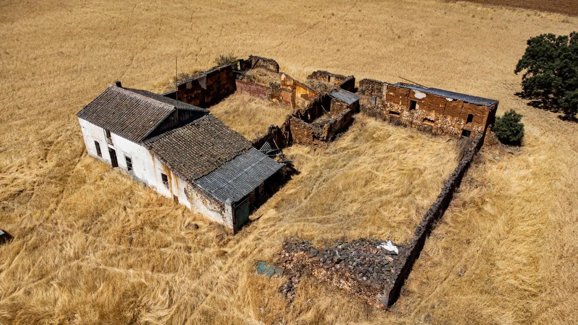 Vista exterior de Terreno en venta en Peñarroya-Pueblonuevo