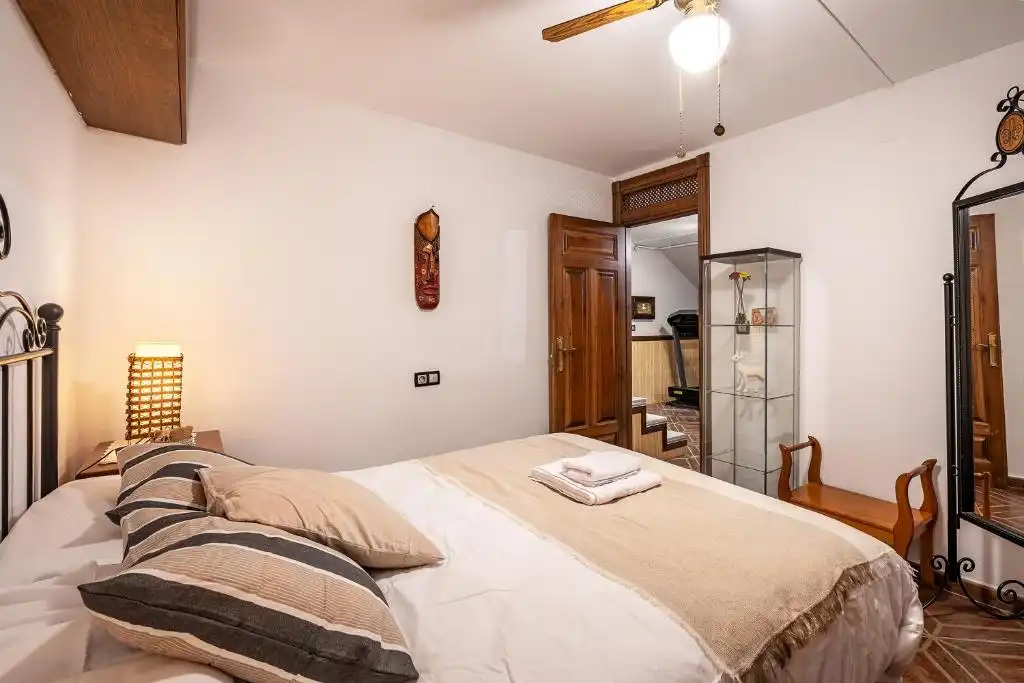 Casa amb piscina en venda a Calle Manuel de Falla 35, imagen 41