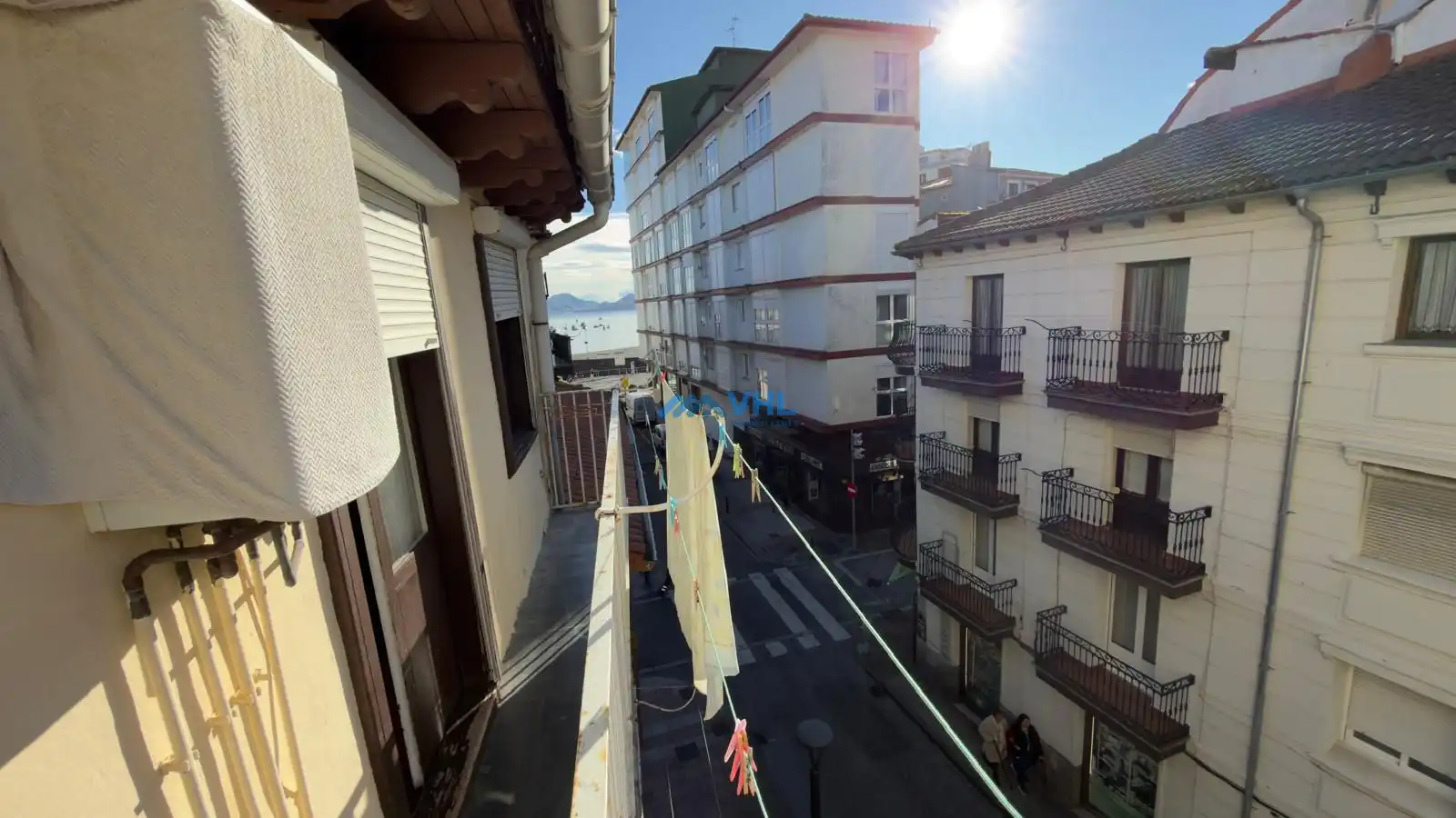 Vista exterior de Piso en venta en Castro-Urdiales con Calefacción, Trastero y Amueblado