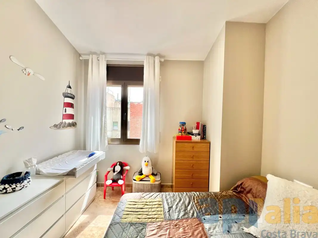 Dormitori de Casa adosada en venda en Palamós amb Aire condicionat, Calefacció i Terrassa