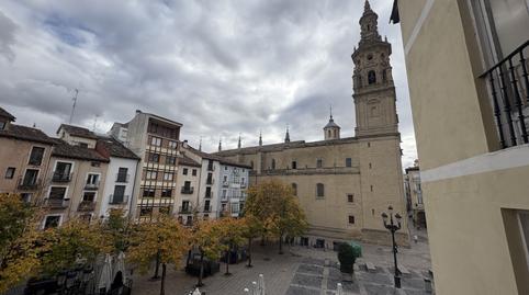 Photo 2 of Flat for sale in Logroño - Plaza del Mercado, Casco Antiguo,  Logroño