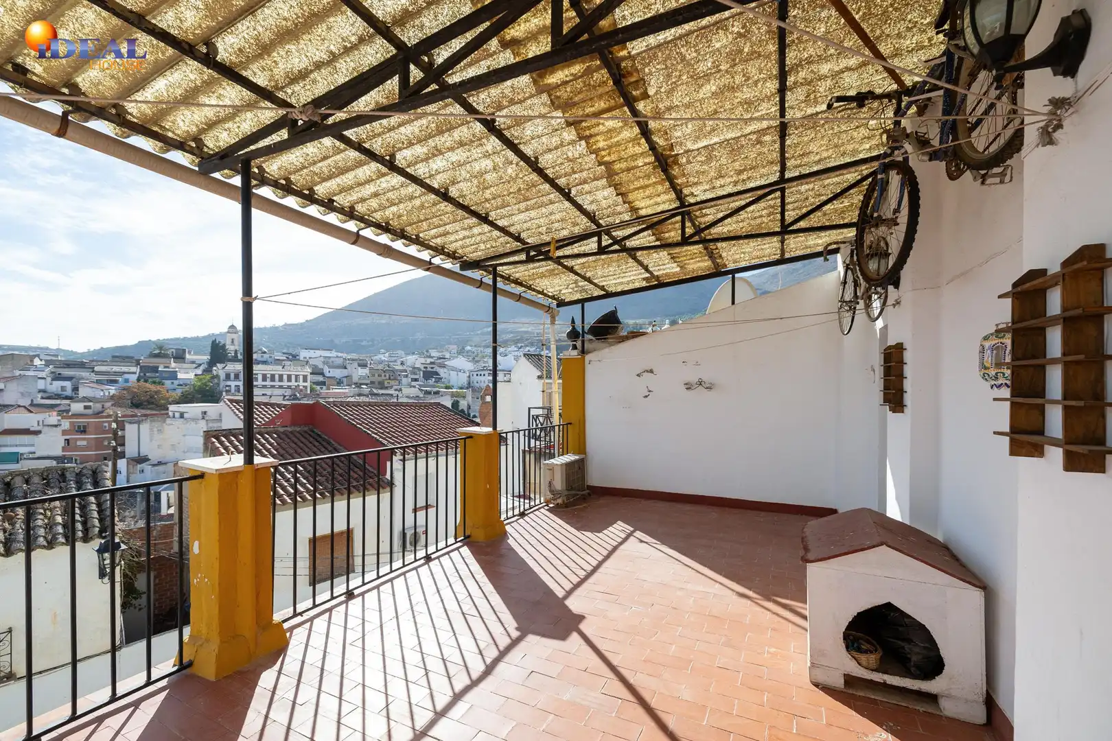 Einfamilien-Reihenhaus zum Verkauf in Calle de Nazar, Loja