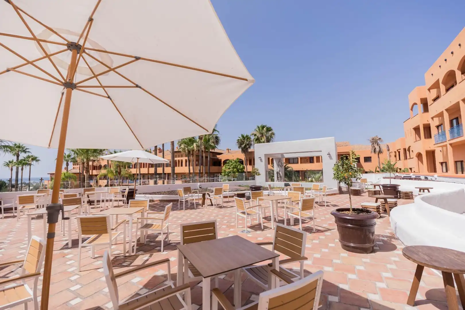 Terrace of Flat for sale in Benahavís  with Air Conditioner, Heating and Private garden