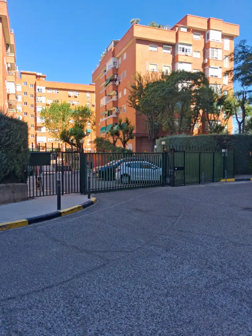 Parkplatz von Wohnung zum Verkauf in Madrid mit Terrasse