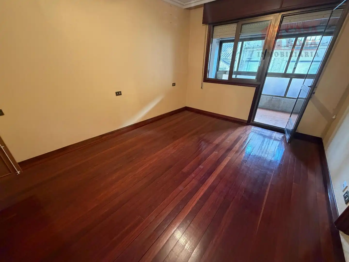 Habitación de Casa o chalet en venta en Cangas  con Terraza