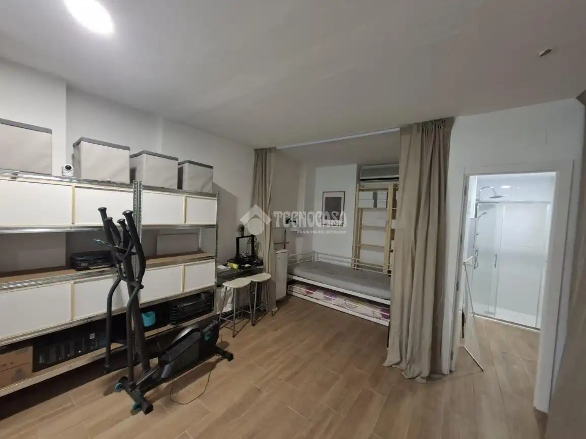 Bedroom of Study for rent in Leganés