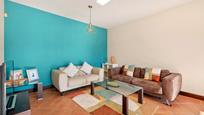 Living room of Single-family semi-detached for sale in Benahavís  with Balcony