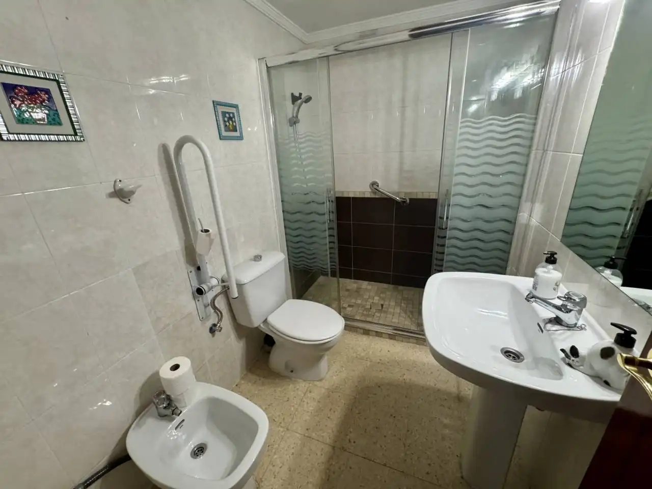 Baño de Piso en venta en Cerdanyola del Vallès con Calefacción y Terraza