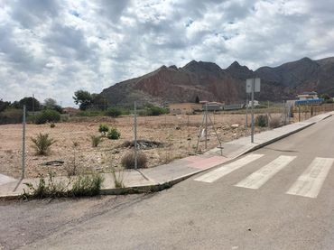 Terreno residenziale in vendita a Cox