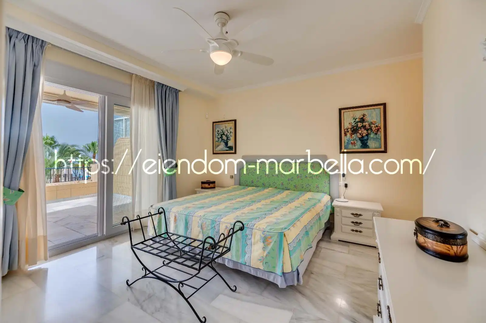 Dormitori de Dúplex en venda en Marbella amb Aire condicionat, Terrassa i Traster