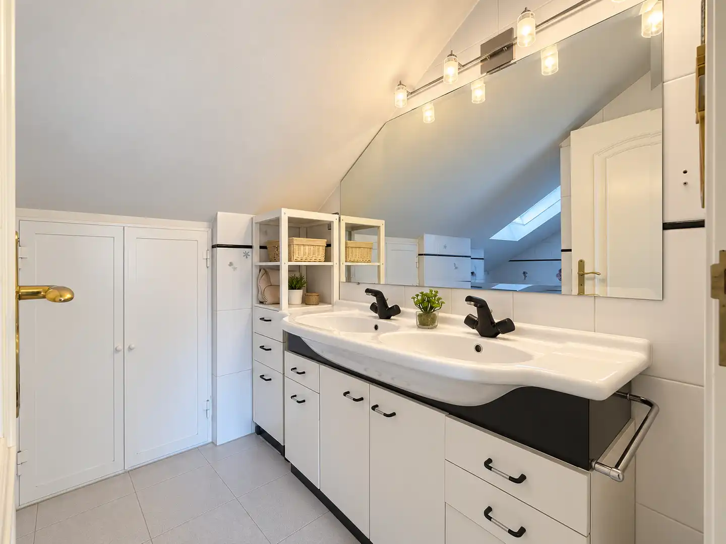 Baño de Piso en venta en Rozas Centro