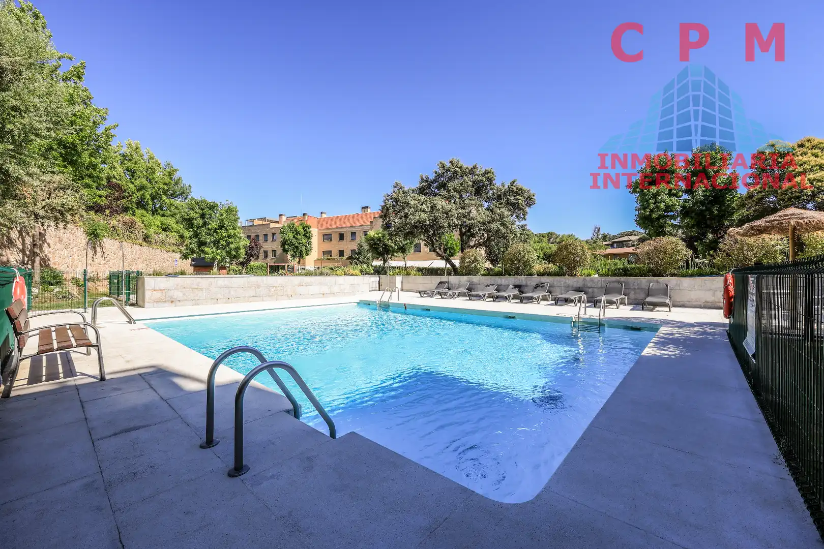 Swimming pool of Flat for rent in La Moraleja  with Air Conditioner, Heating and Parquet flooring