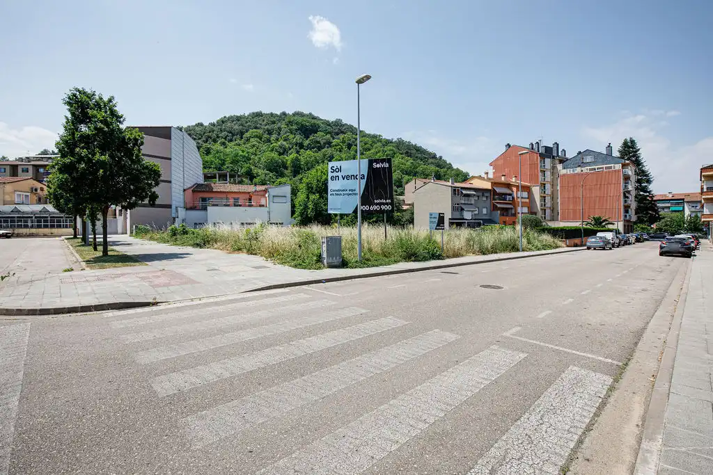 Oficina en venta en C/ Compositor Aubert, Montbrió del Camp