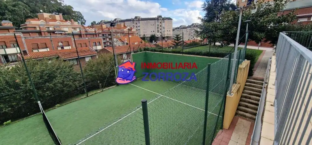 Piso en venta en Calle Los Caserios, Centro
