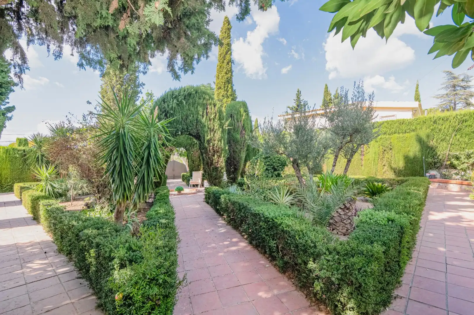 Residential for sale in Barrio de la Vega
