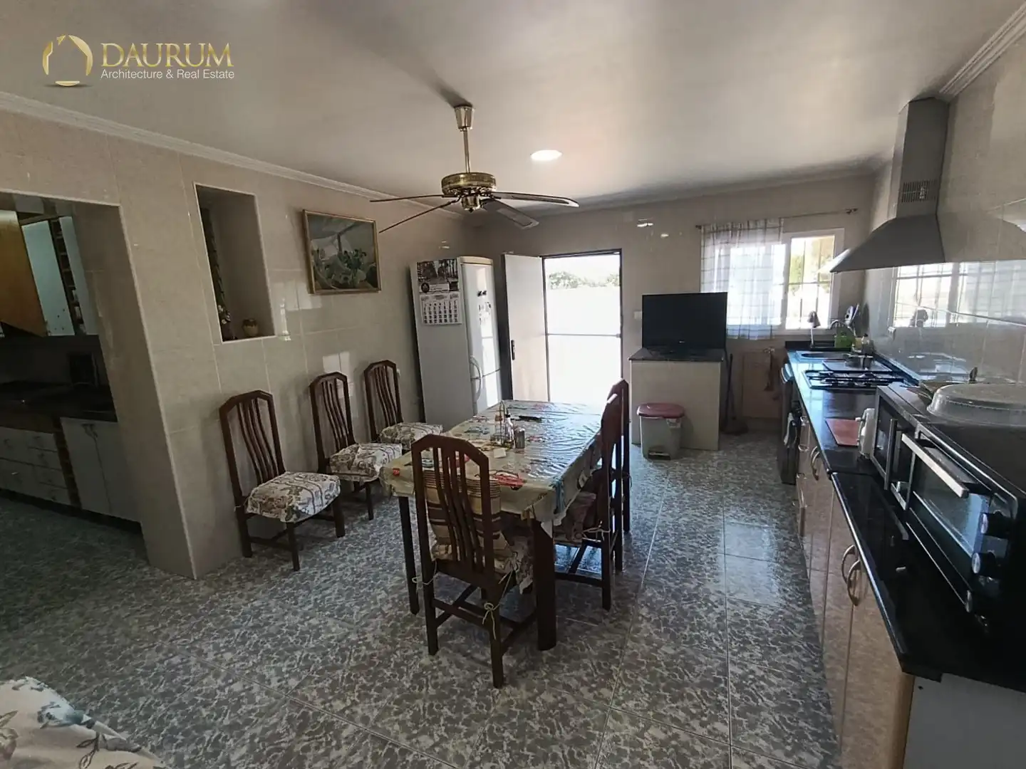 Cuina de Casa o xalet en venda en San Vicente del Raspeig / Sant Vicent del Raspeig amb Calefacció, Terrassa i Traster