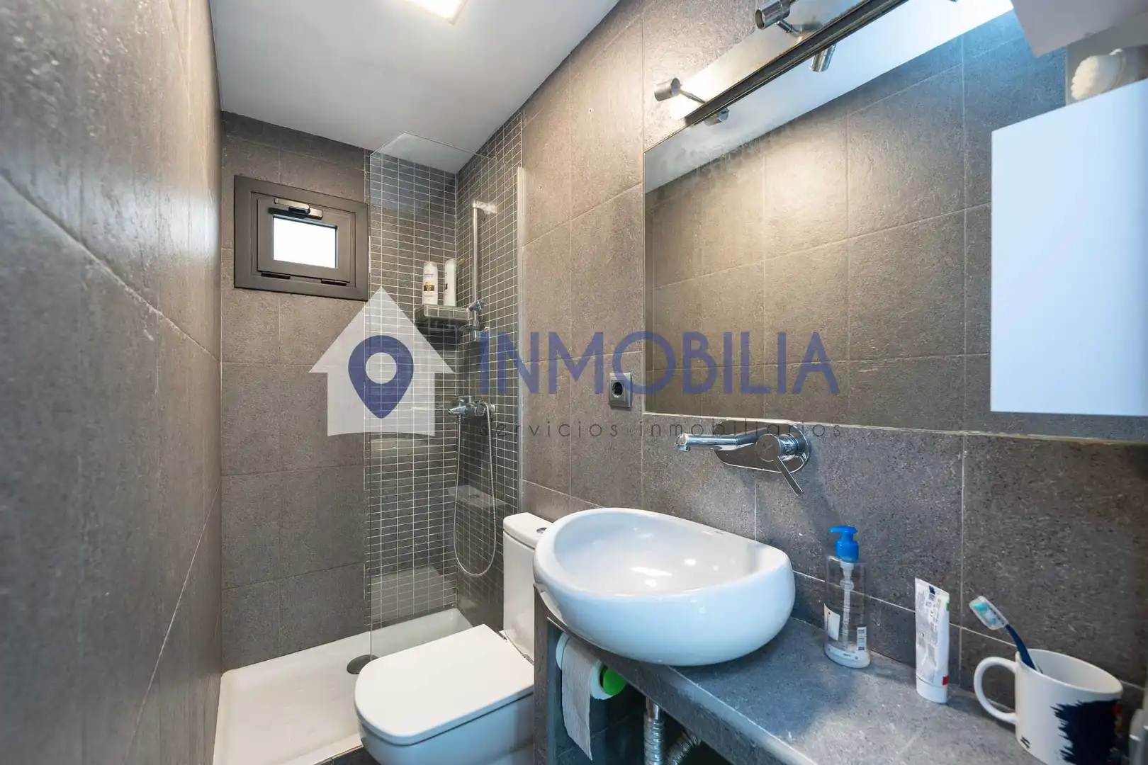 Baño de Piso en venta en Madrid con Aire acondicionado y Calefacción