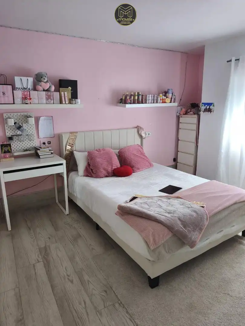 Dormitori de Casa o xalet en venda en Marbella amb Terrassa