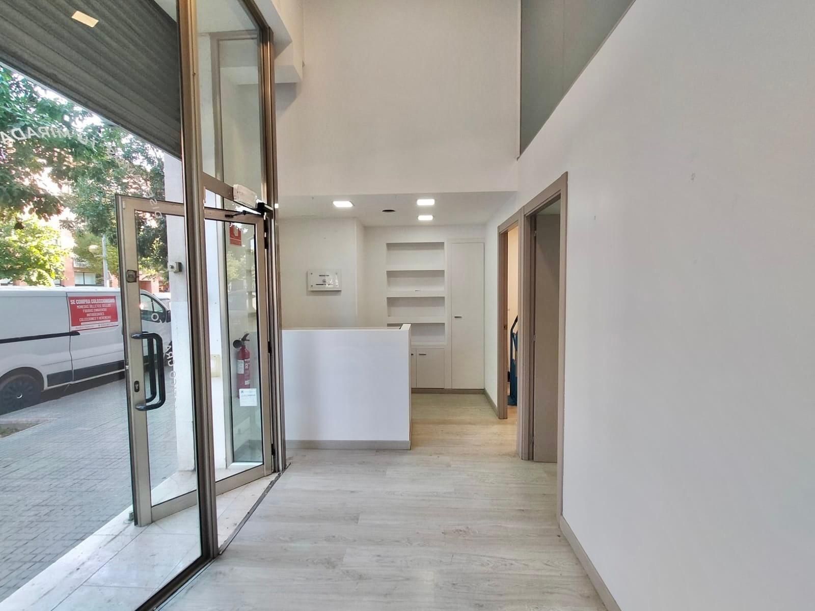 Premises to rent in Tres Torres, Granollers