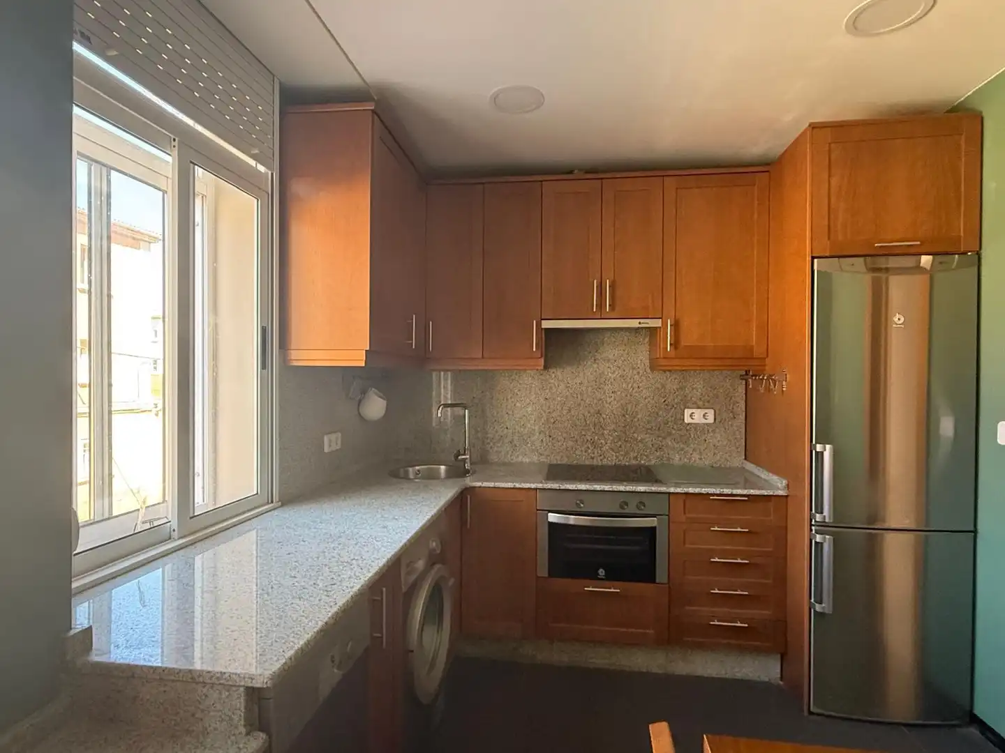 Cocina de Piso en venta en Ferrol con Parquet, Horno y Lavadora