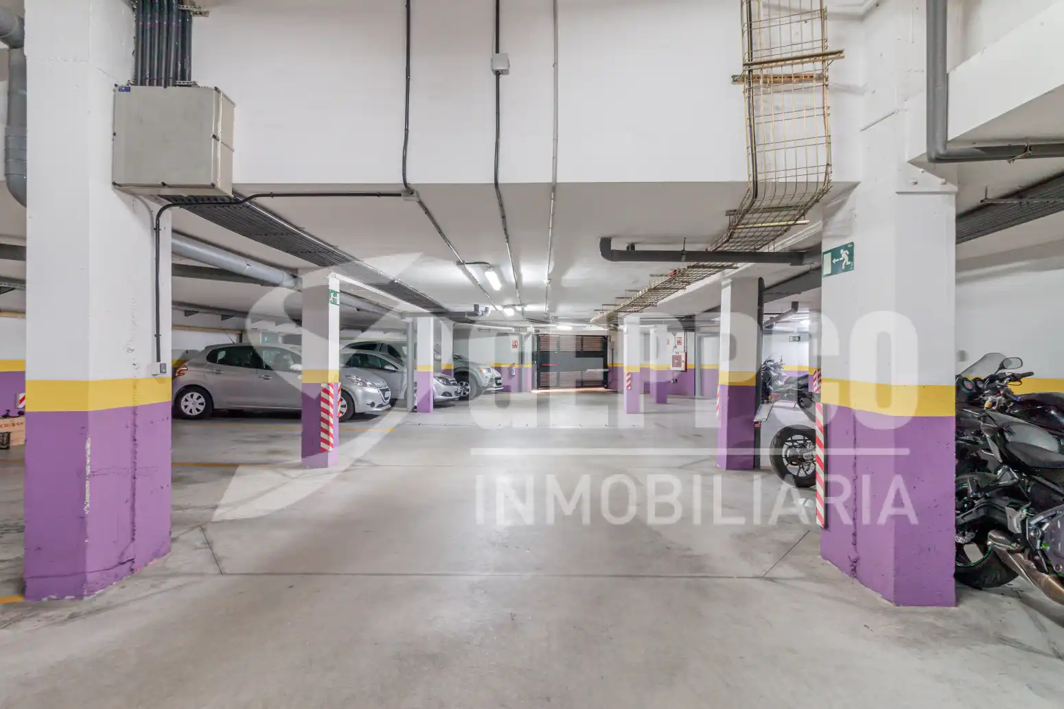 Parking de Dúplex en venta en Villalbilla con Aire acondicionado