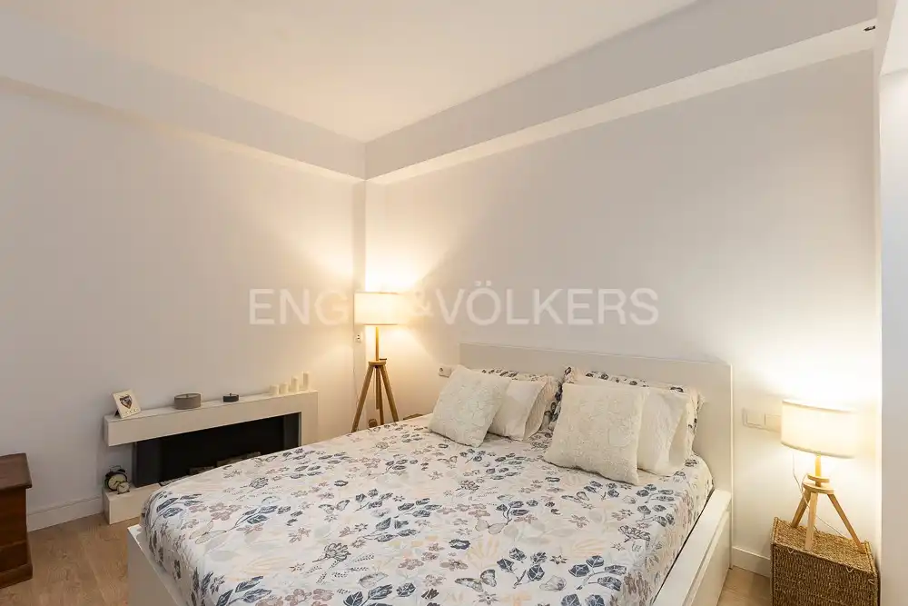 Bedroom of Flat for rent in Valencia  with Air Conditioner, Heating and Parquet flooring