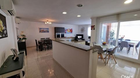 Foto 2 de Àtic en venda a Centre, Roses