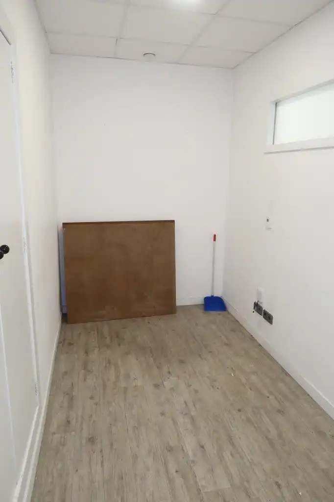 Gewerbefläche zur Miete in Outeiro, imagen 10