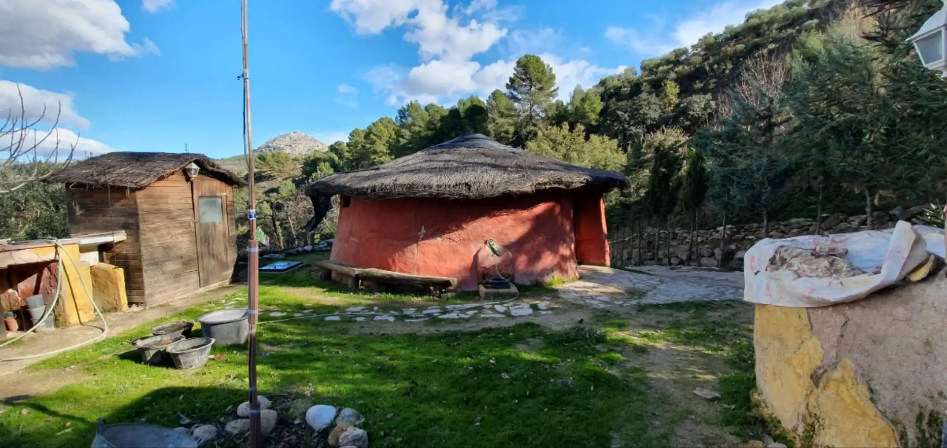 Vista exterior de Finca rústica en venda en El Burgo amb Calefacció, Jardí privat i Traster