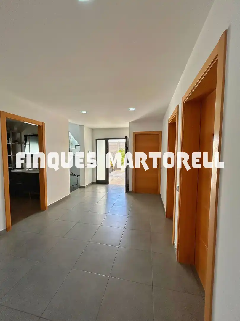 Houses for sale in Santa Coloma de Farners  with Air Conditioner, Heating and Private garden