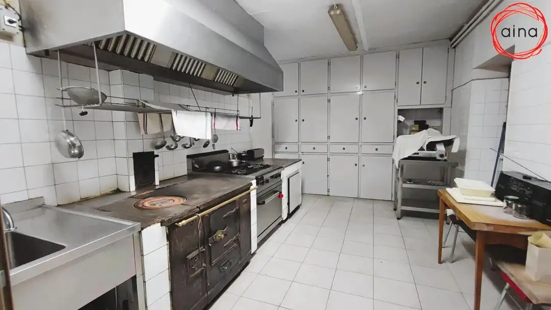 Cuina de Casa o xalet en venda en Pueyo / Puiu amb Aire condicionat, Calefacció i Jardí privat