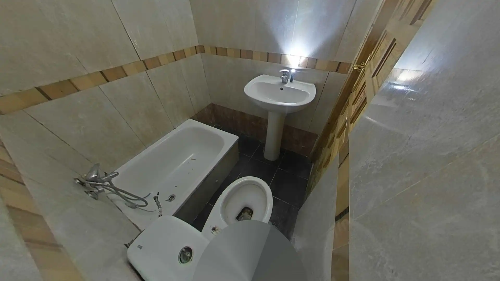 Badezimmer von Wohnung zum Verkauf in Huesca
