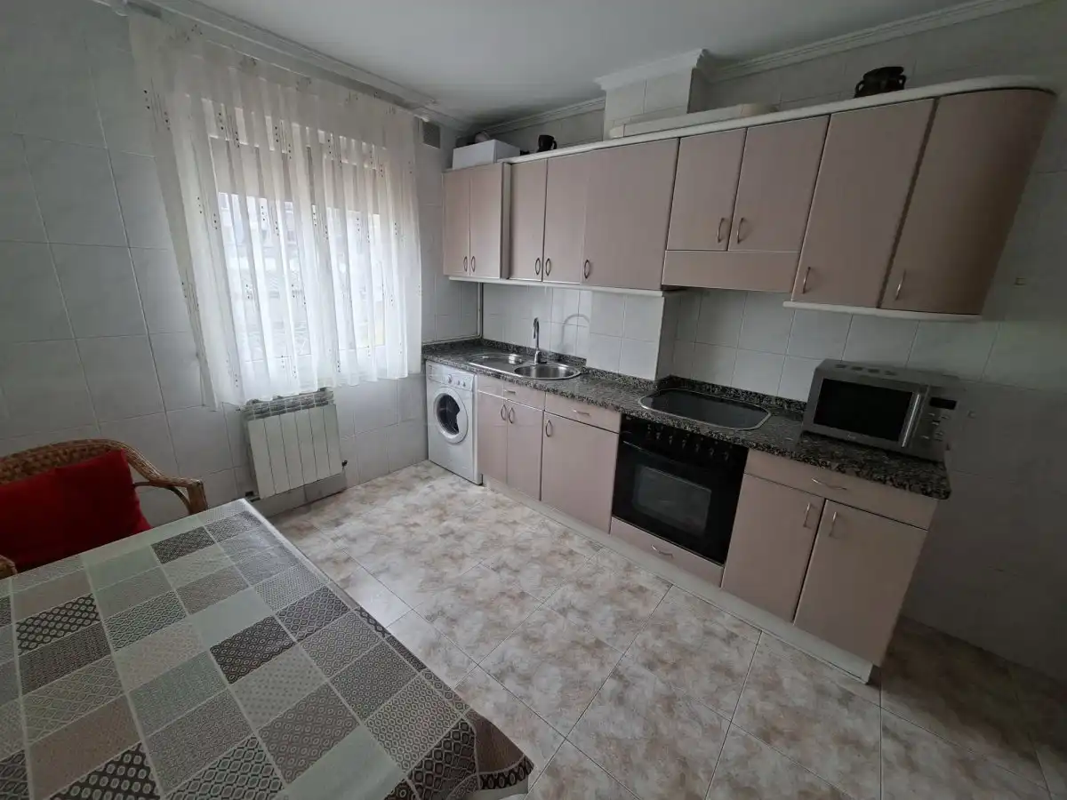 Cuina de Apartament en venda en Vitoria - Gasteiz amb Calefacció, Parquet i Traster