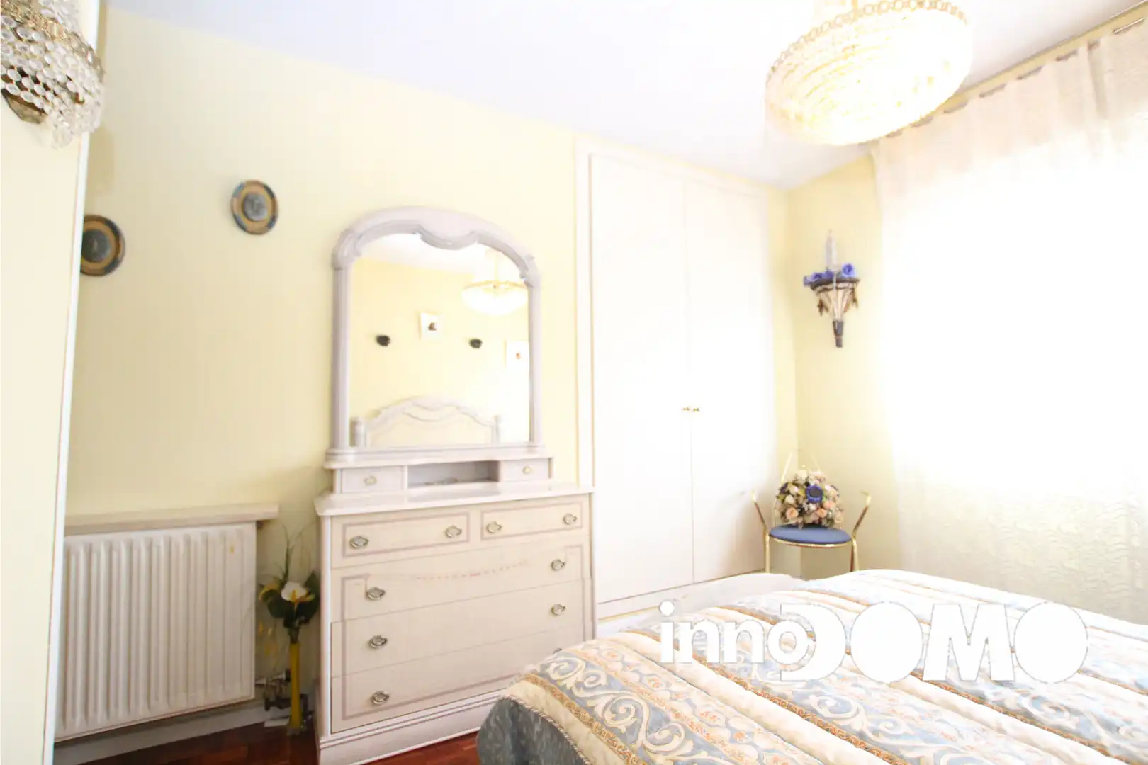 Dormitori de Casa adosada en venda en Moraleja de Enmedio amb Calefacció, Jardí privat i Parquet
