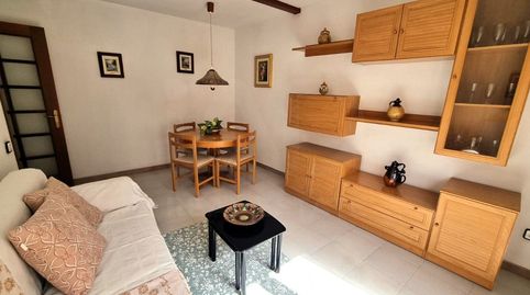 Foto 2 de Piso en venta en Carrer de Covadonga, 12, Ginestar, Tarragona