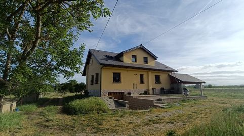 Foto 5 de Casa o chalet en venta en Carracedelo, León