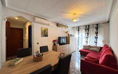 Living room of Flat for sale in Sant Adrià de Besòs  with Heating and Balcony