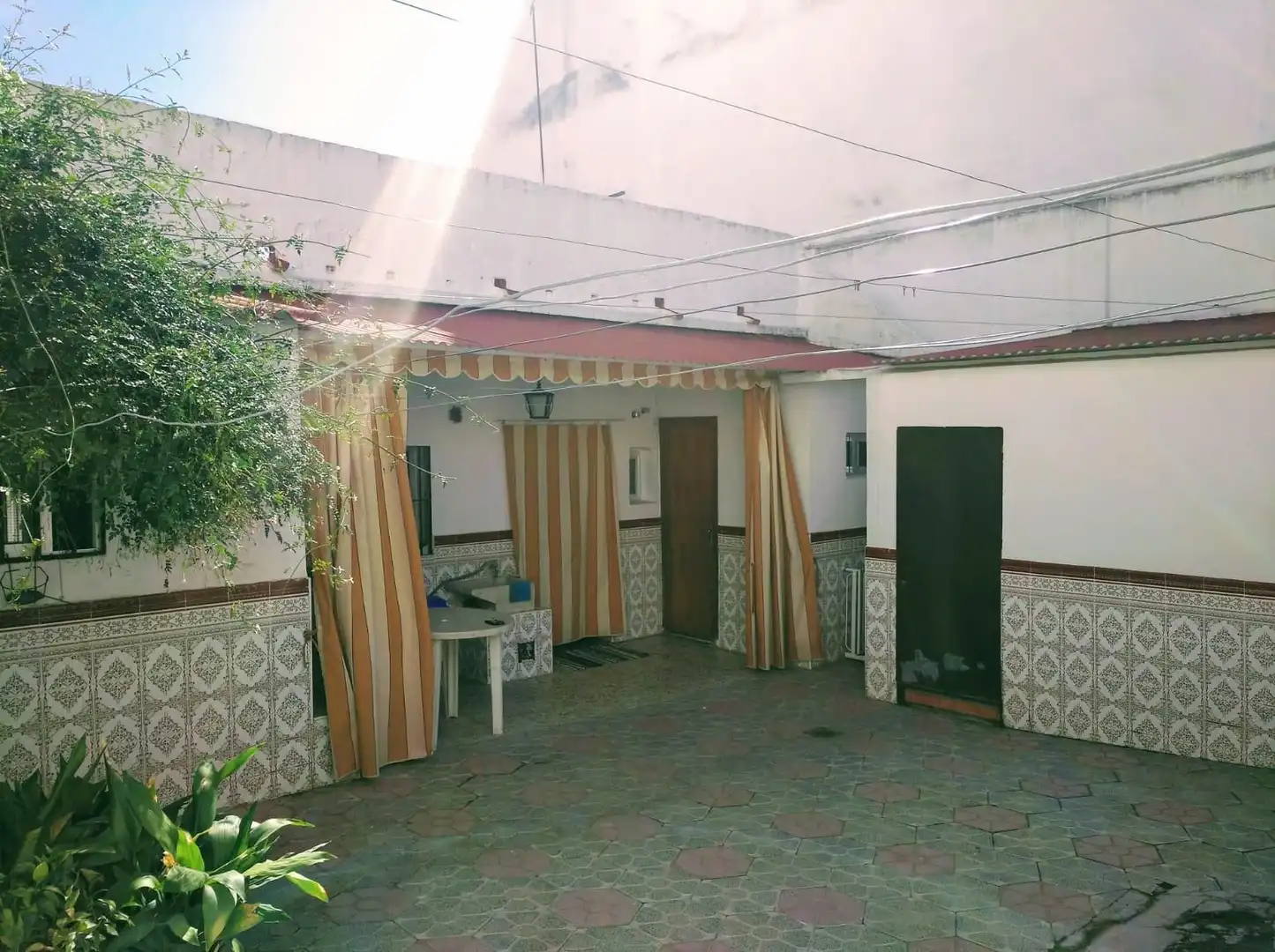 Außenansicht von Residential zum Verkauf in Córdoba