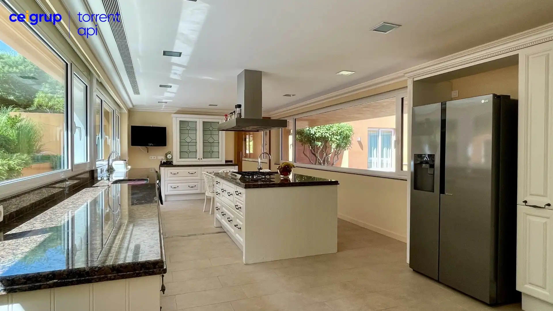 Cuina de Casa o xalet en venda en Begur amb Aire condicionat, Calefacció i Terrassa