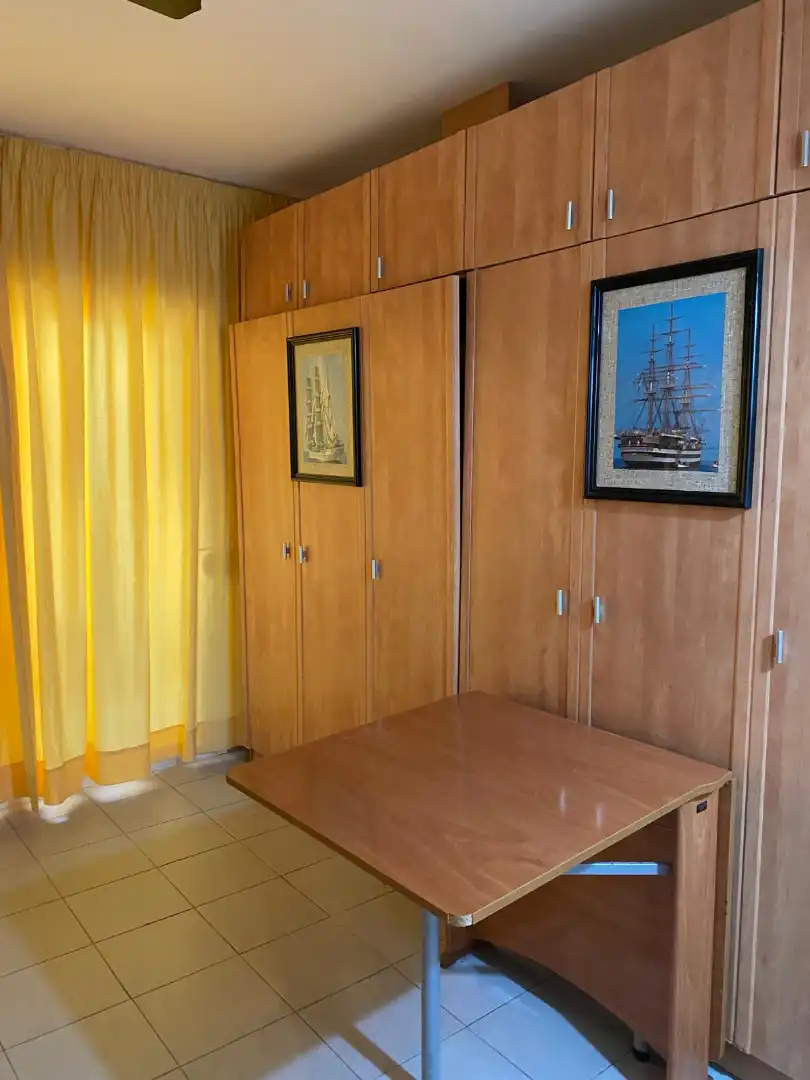 Habitación de Apartamento de alquiler en Lloret de Mar con Amueblado, Lavadora y Balcón