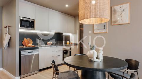 Foto 5 de Apartament de lloguer a Carrer de Floridablanca, Sant Antoni, Barcelona