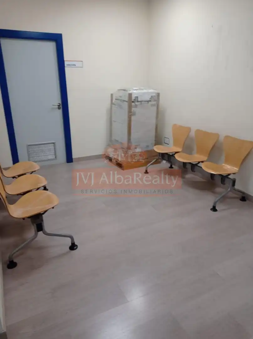 Office for rent in Albacete  with Air Conditioner