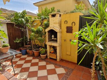 Maison mitoyenne avec balcon à vendre à Calle de la Esperanza 12