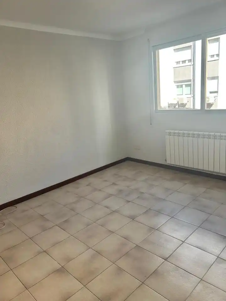 Habitación de Piso de alquiler en Madrid con Calefacción, Amueblado y Se aceptan mascotas